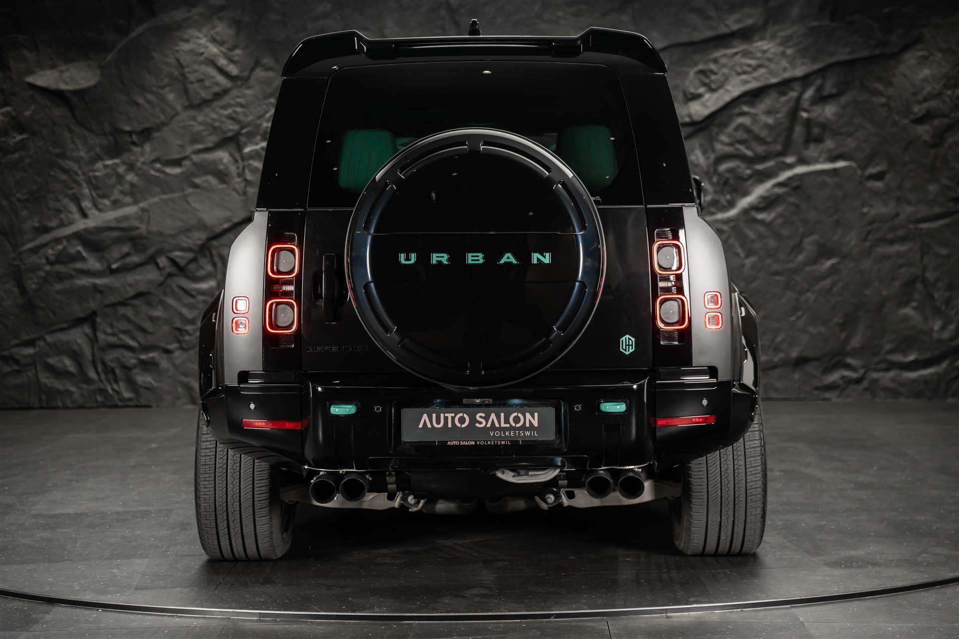 LAND ROVER Defender 110 525 V8 5.0 AT8 *URBAN*-showroom-element-3