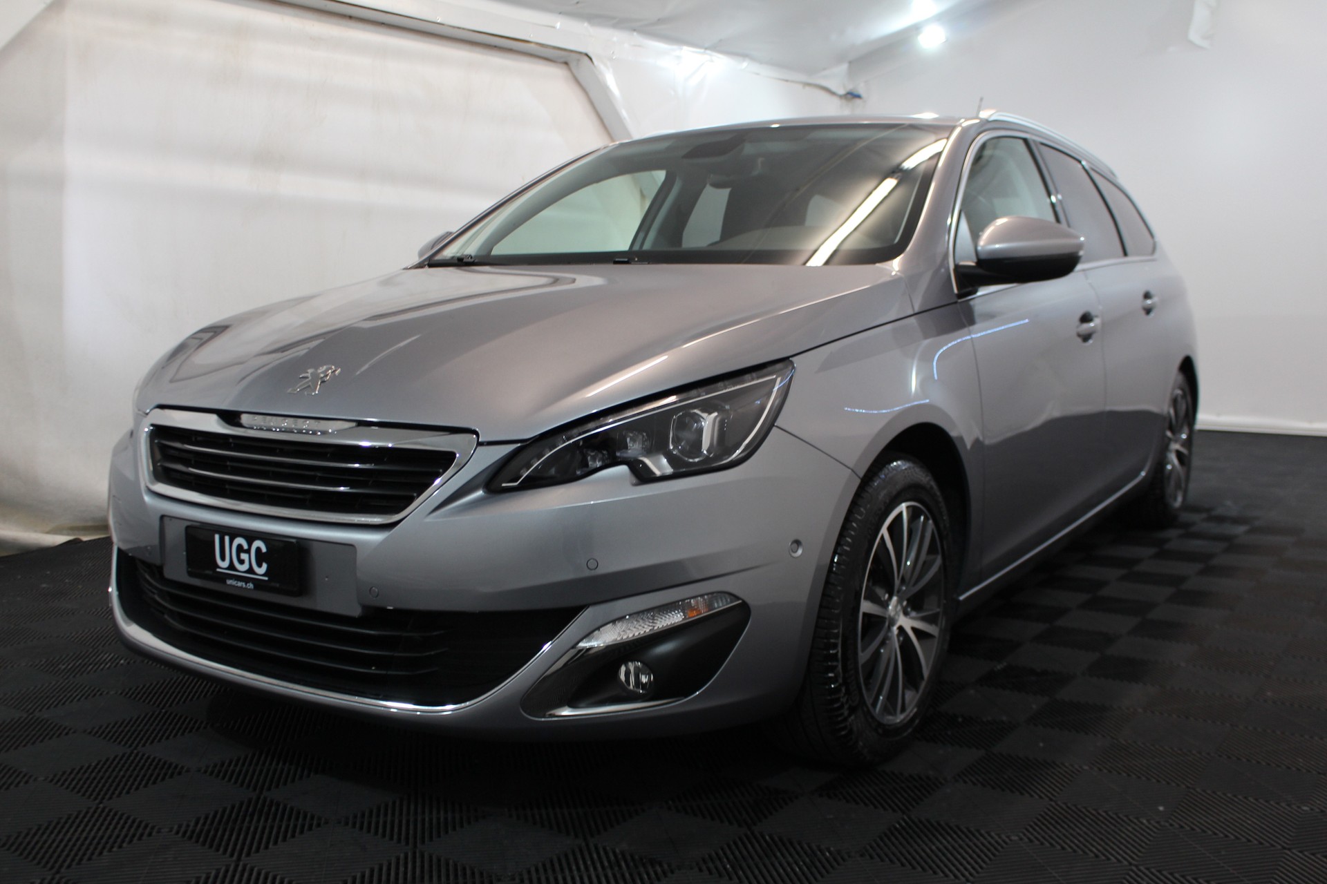 PEUGEOT 308 SW 1.2 THP Allure Automatic-showroom-element-2