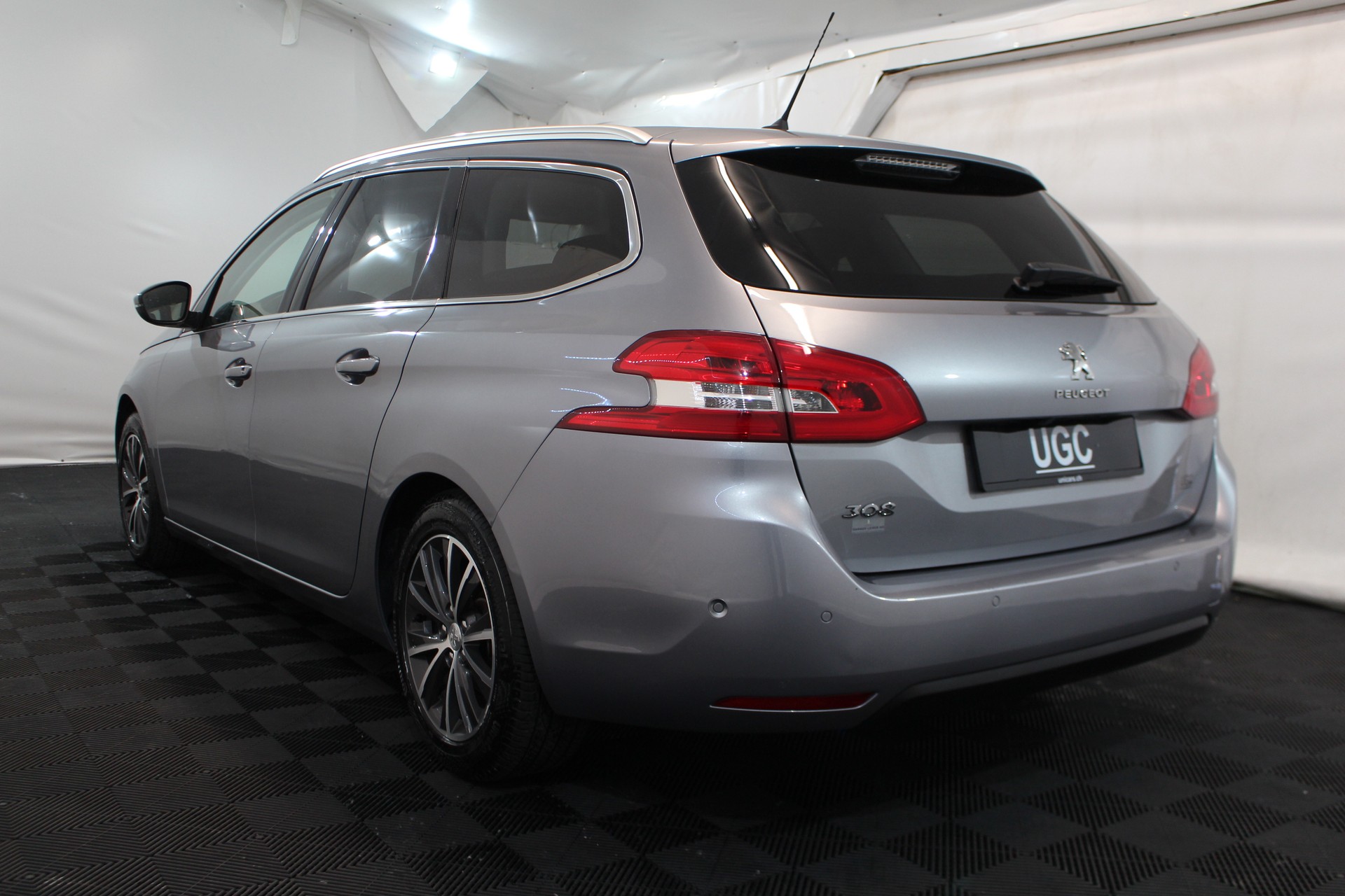 PEUGEOT 308 SW 1.2 THP Allure Automatic-showroom-element-3