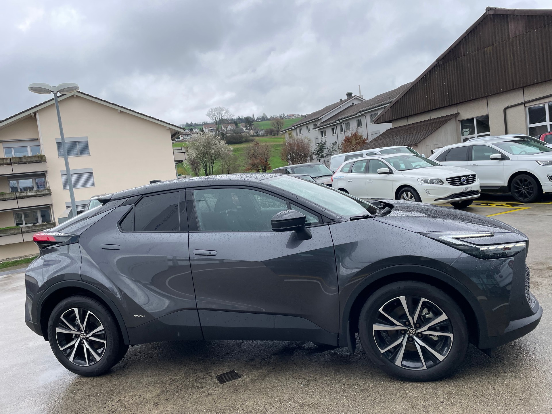 TOYOTA C-HR 2.0 HSD Style Pre4WD-showroom-element-3
