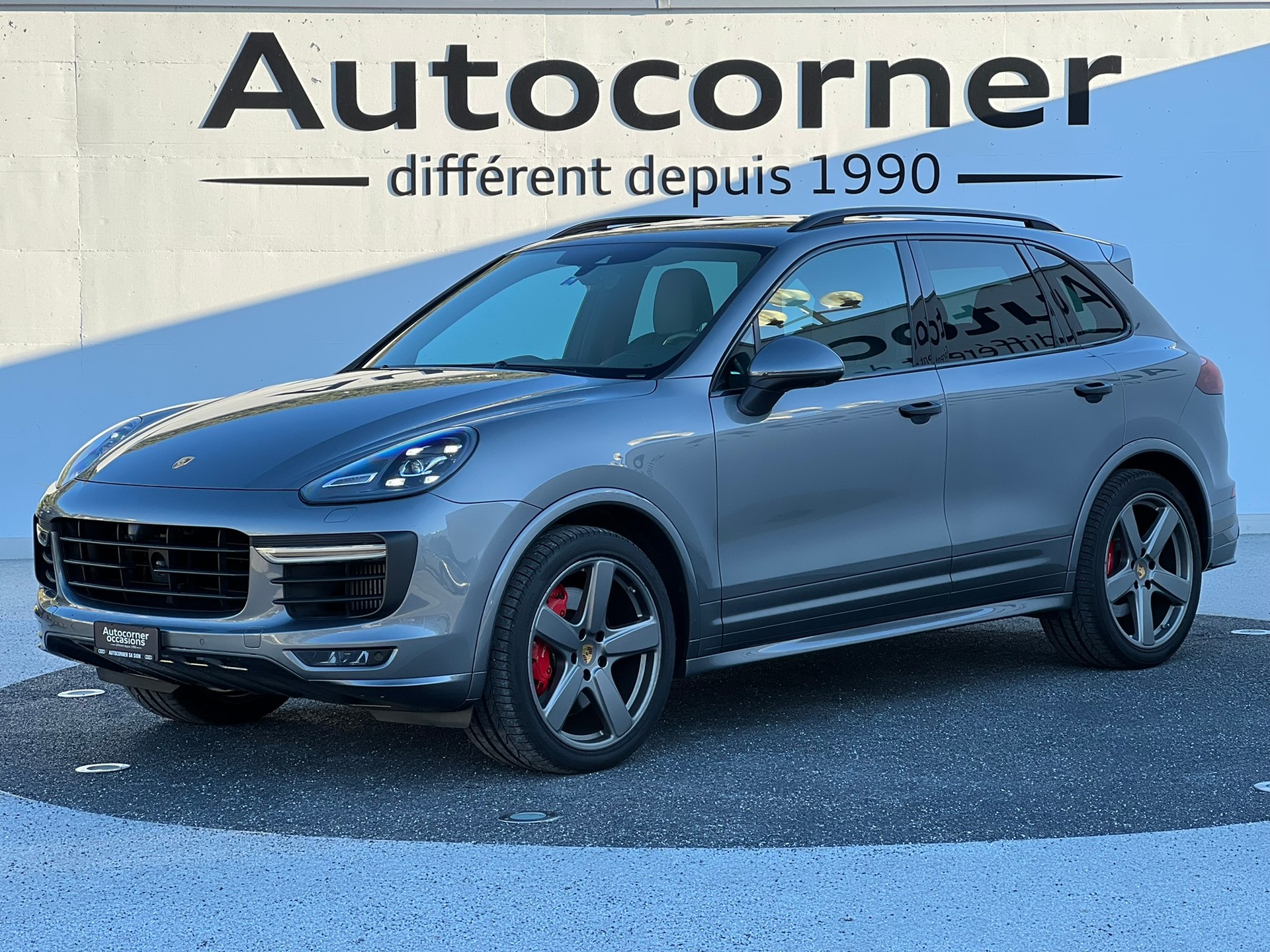 PORSCHE Cayenne GTS