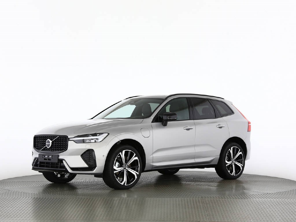 VOLVO XC60 2.0 T6 TE XCENTRIC Ultra Dark eAWD 18.8 kWh