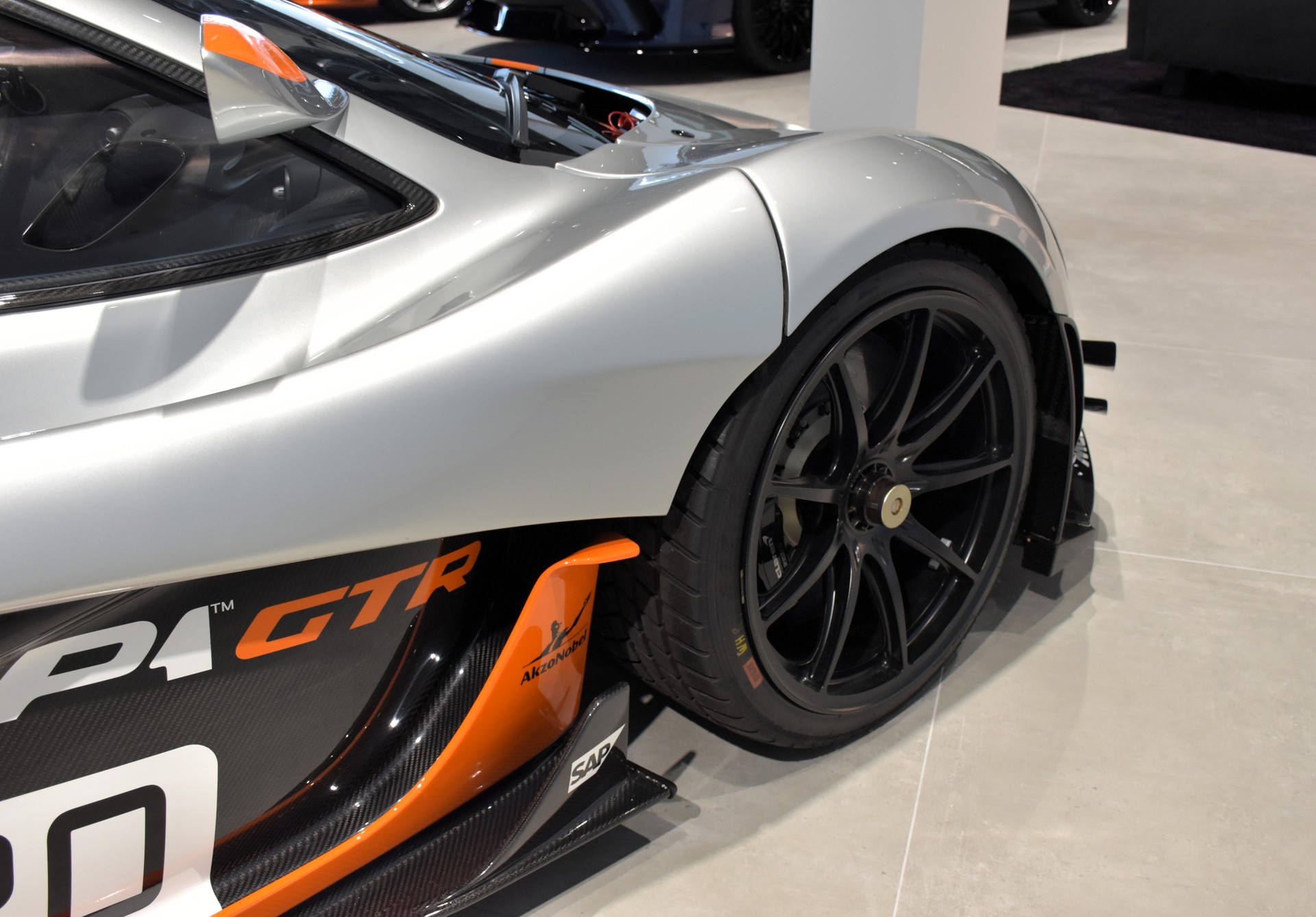 McLAREN P1™ GTR-image-8