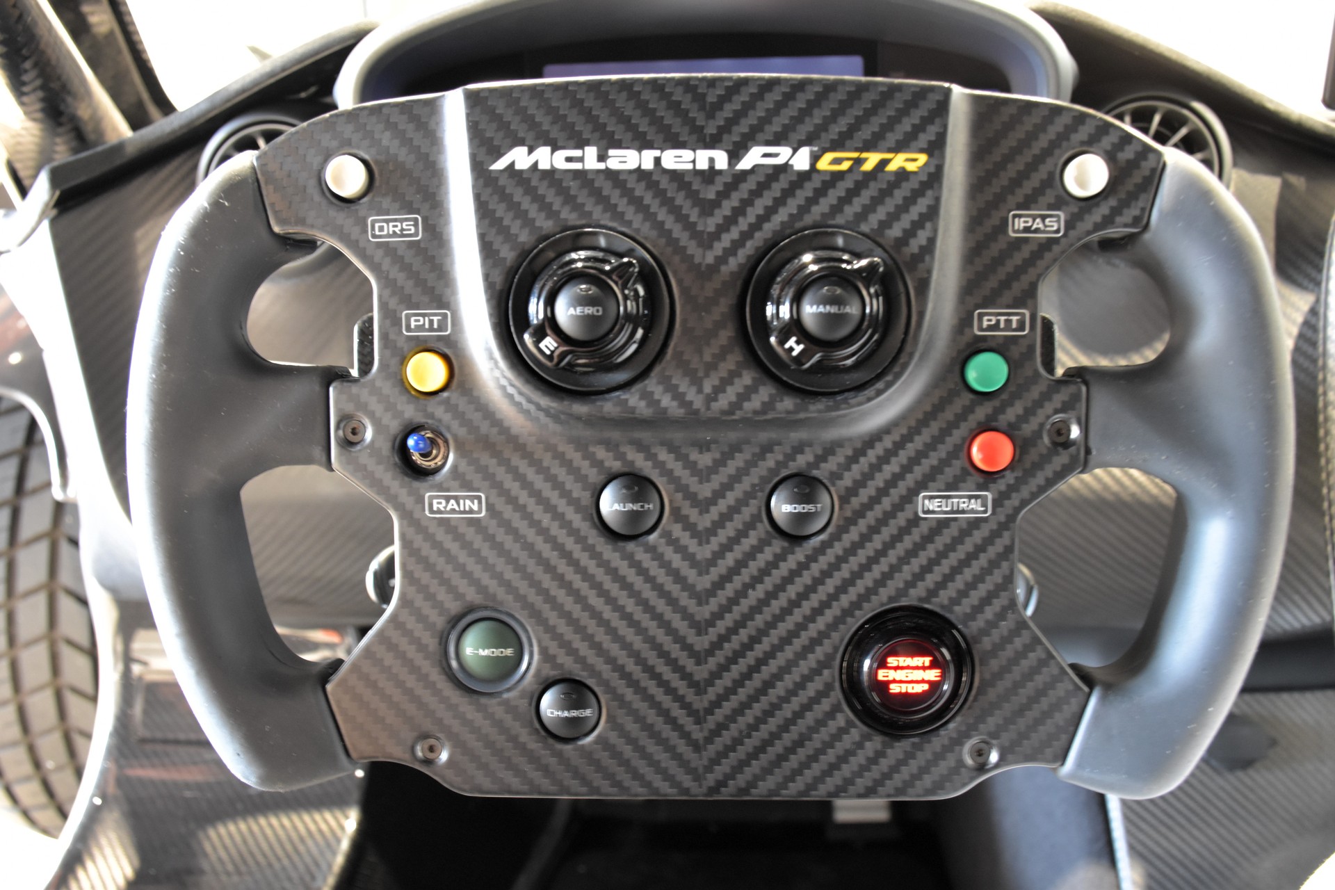 McLAREN P1™ GTR-image-15