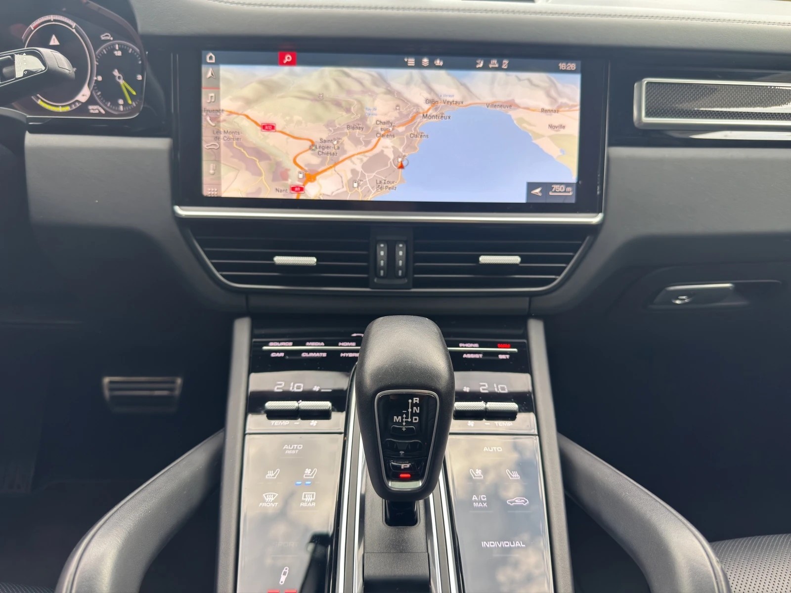 Image PORSCHE CAYENNE Cayenne Turbo Coupé S E-Hybrid