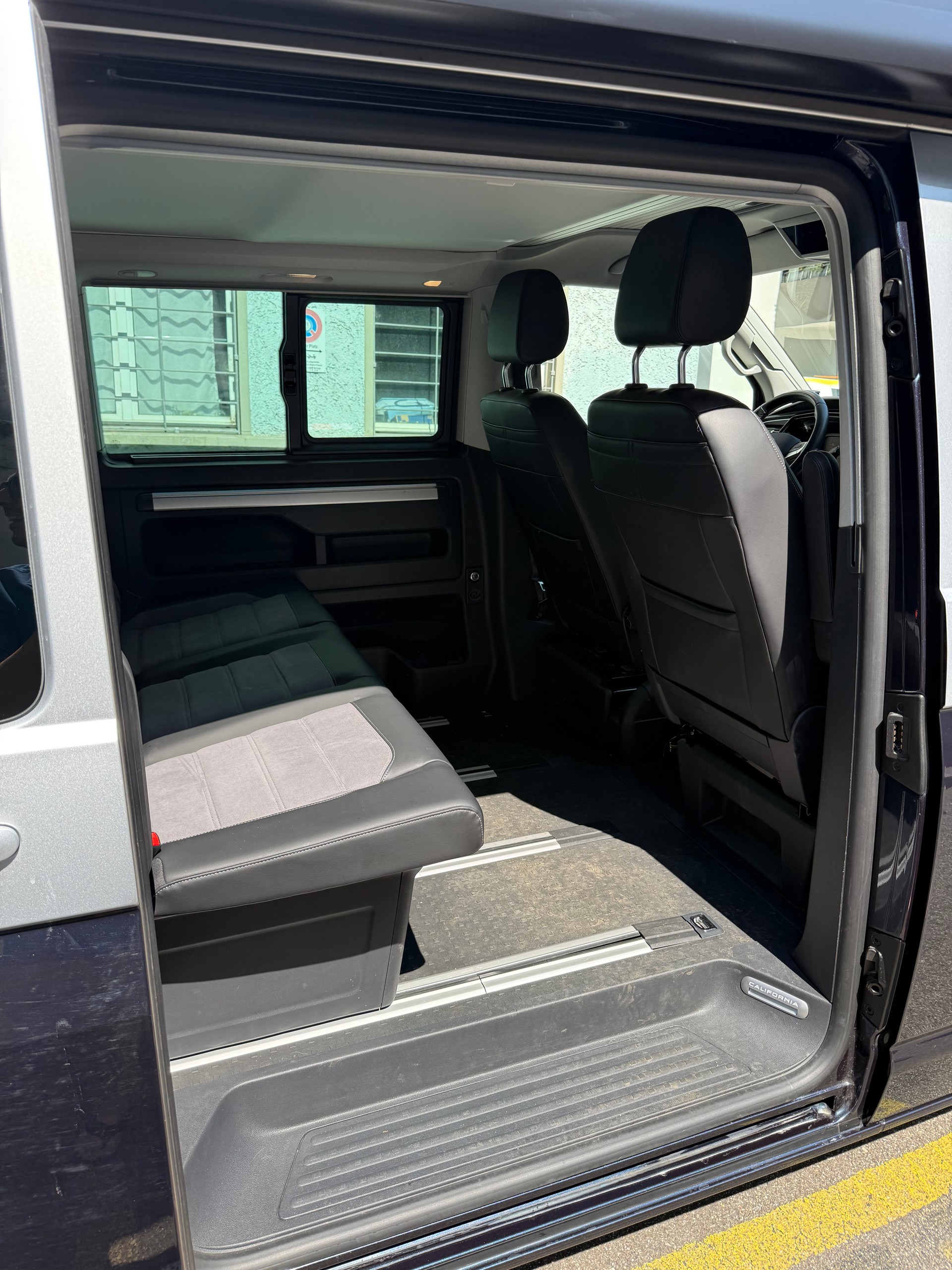 VW T6.1 2.0 Bi-TDI 4Motion DSG-image-7