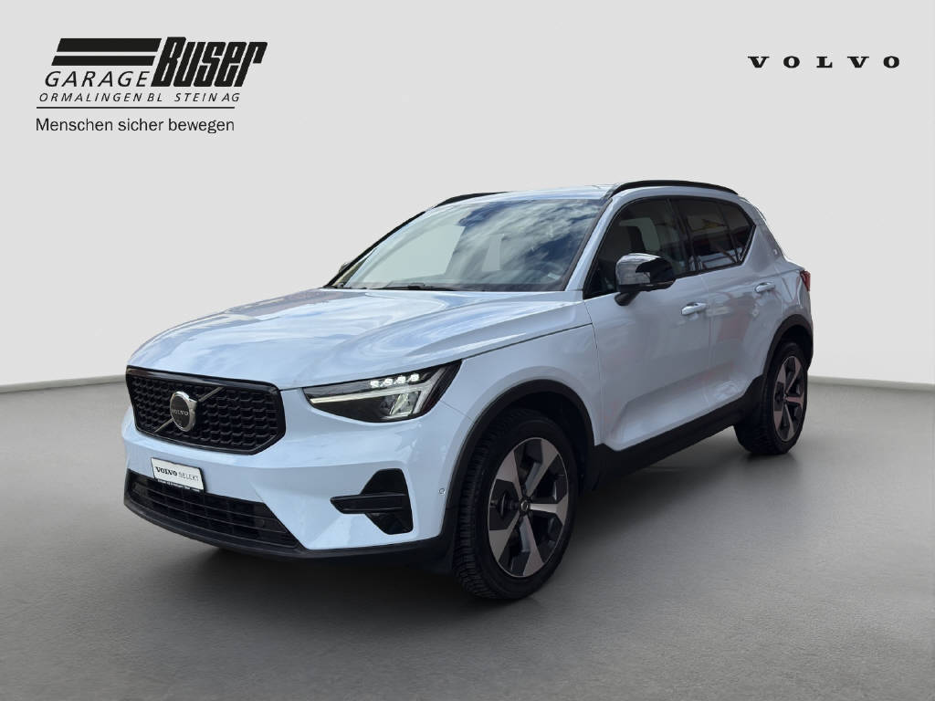 VOLVO XC40 2.0 B4 (SUV / Geländewagen) Volvo VOLVO XC40 2.0 B4 (SUV / Geländewagen)