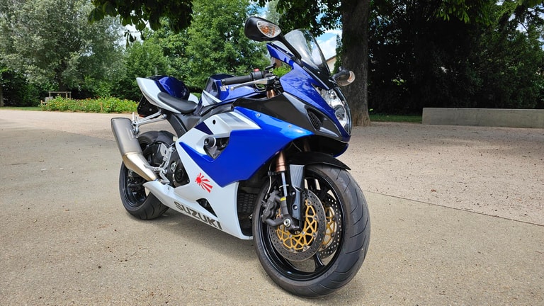 SUZUKI GSX-R 1000 K5/K6