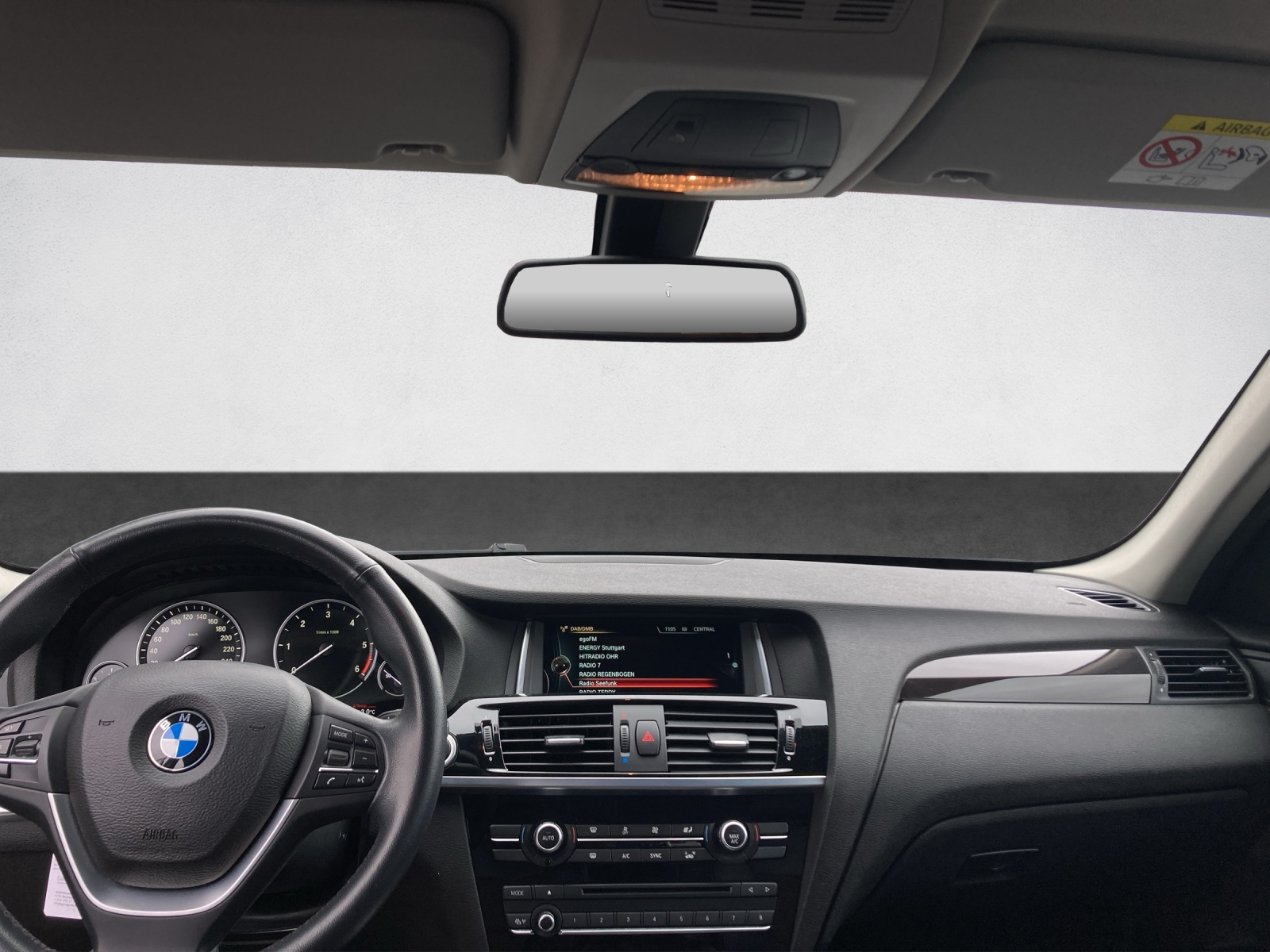 BMW X3 xDrive 20d Steptronic-showroom-element-3
