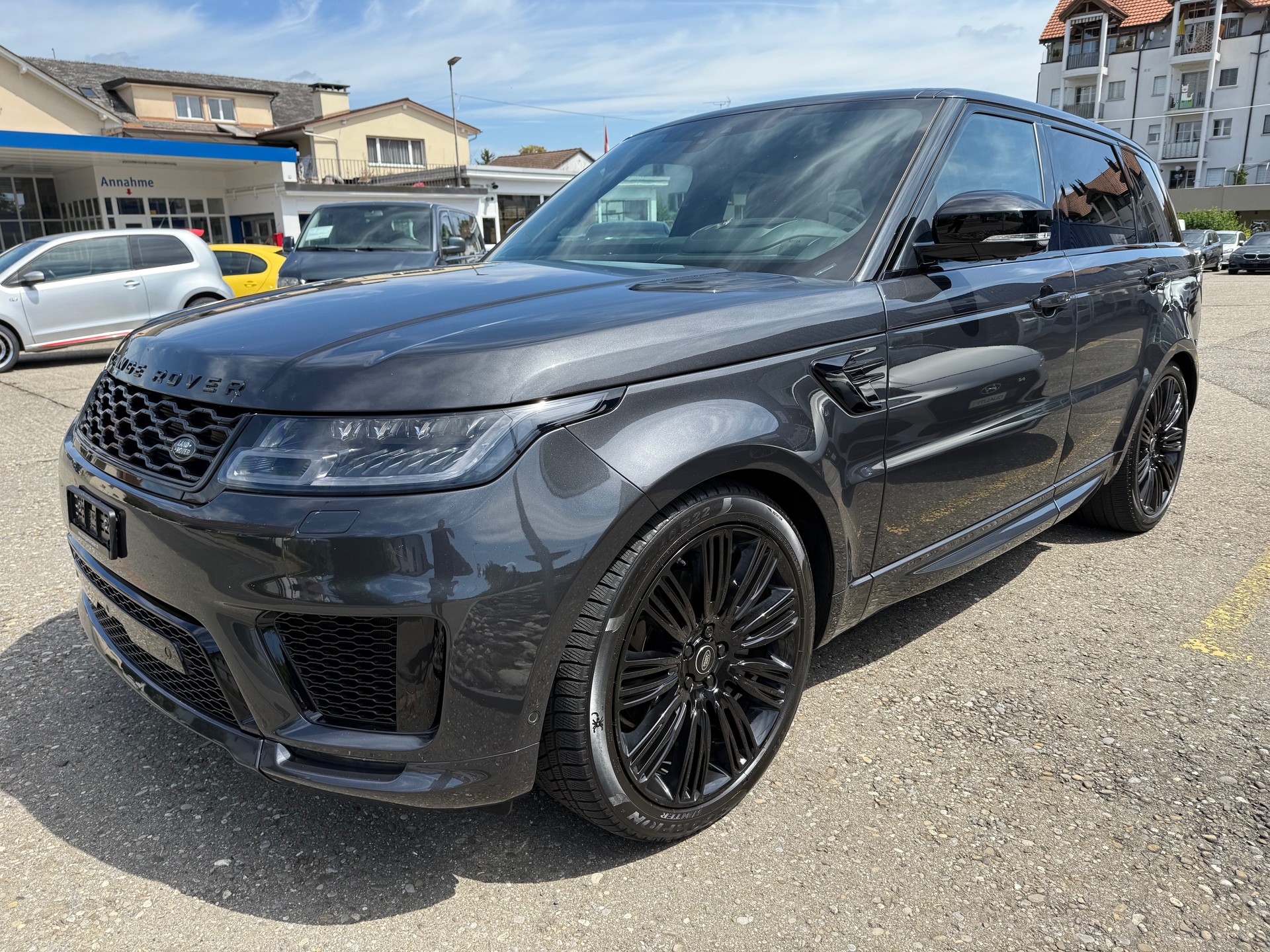 LAND ROVER Range Rover Sport D300 3.0D HSE *Autobiography*-showroom-element-2