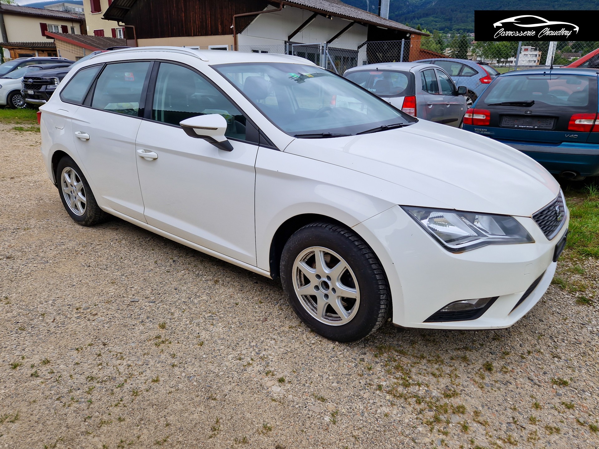 SEAT LEON ST 1.6 TDI STYLE 4DRIVE-showroom-element-2