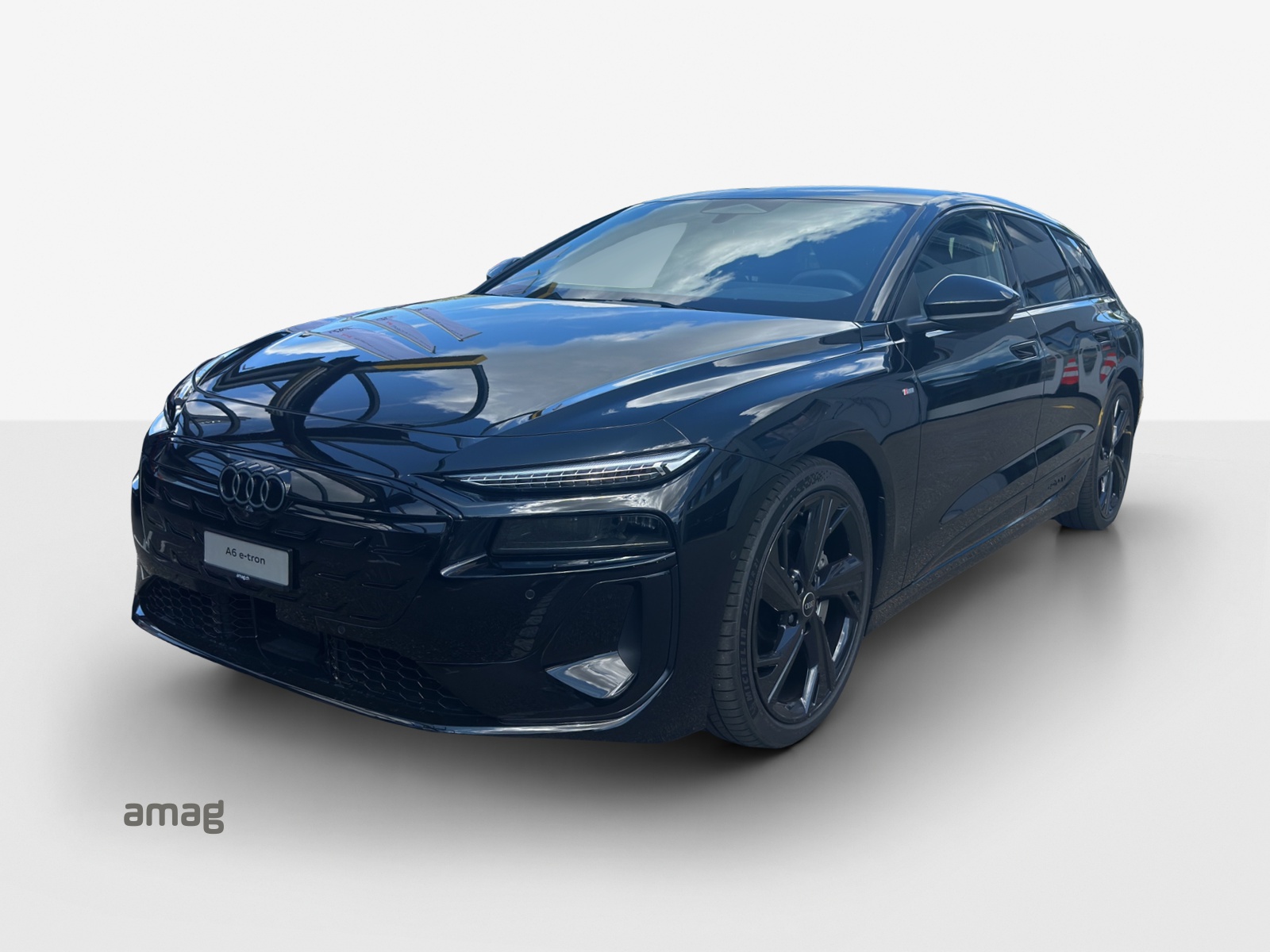 AUDI A6 Avant e-tron quattro