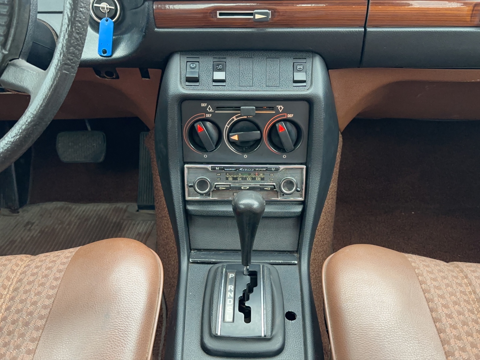 MERCEDESBENZ 280 E Automatic Kaufen