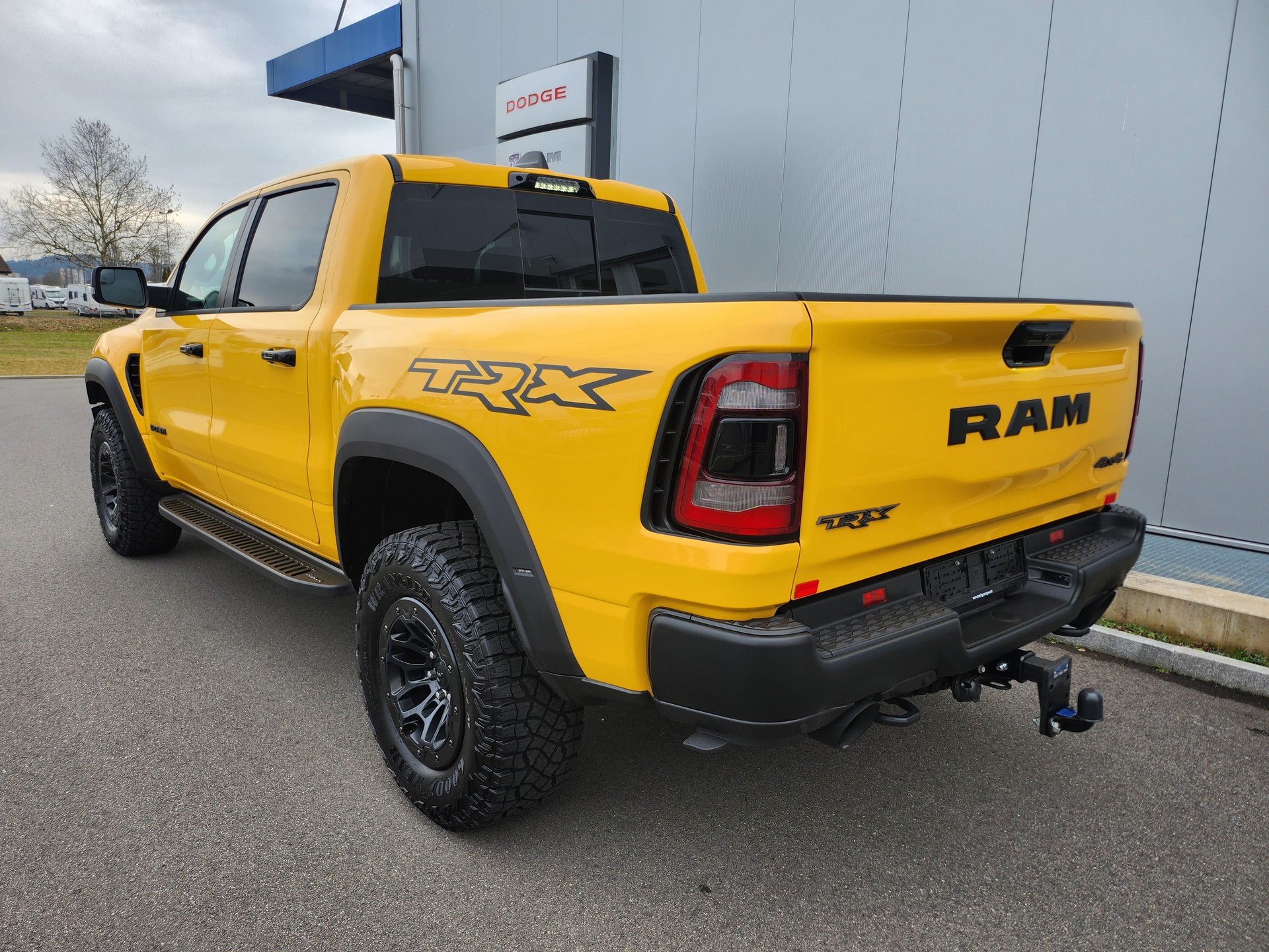 DODGE Ram 1500 6.2 4x4 Crew Cab TRX Havoc Edition-showroom-element-2