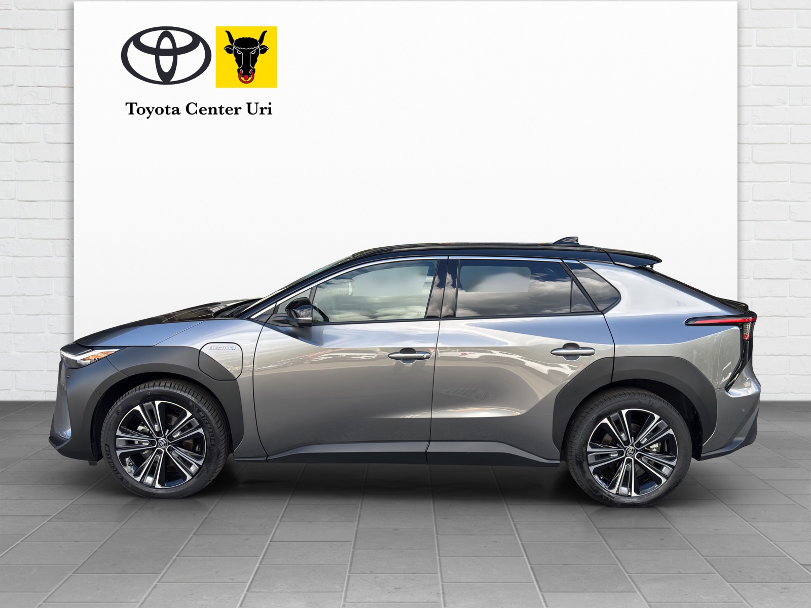 TOYOTA bZ4X Premium 71,4 kWh 4WD-showroom-element-1