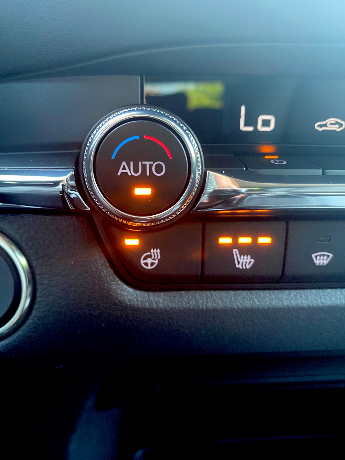 MAZDA CX-30 SKYACTIV-X 186 M Hybrid AWD Revolution Automat-image-21