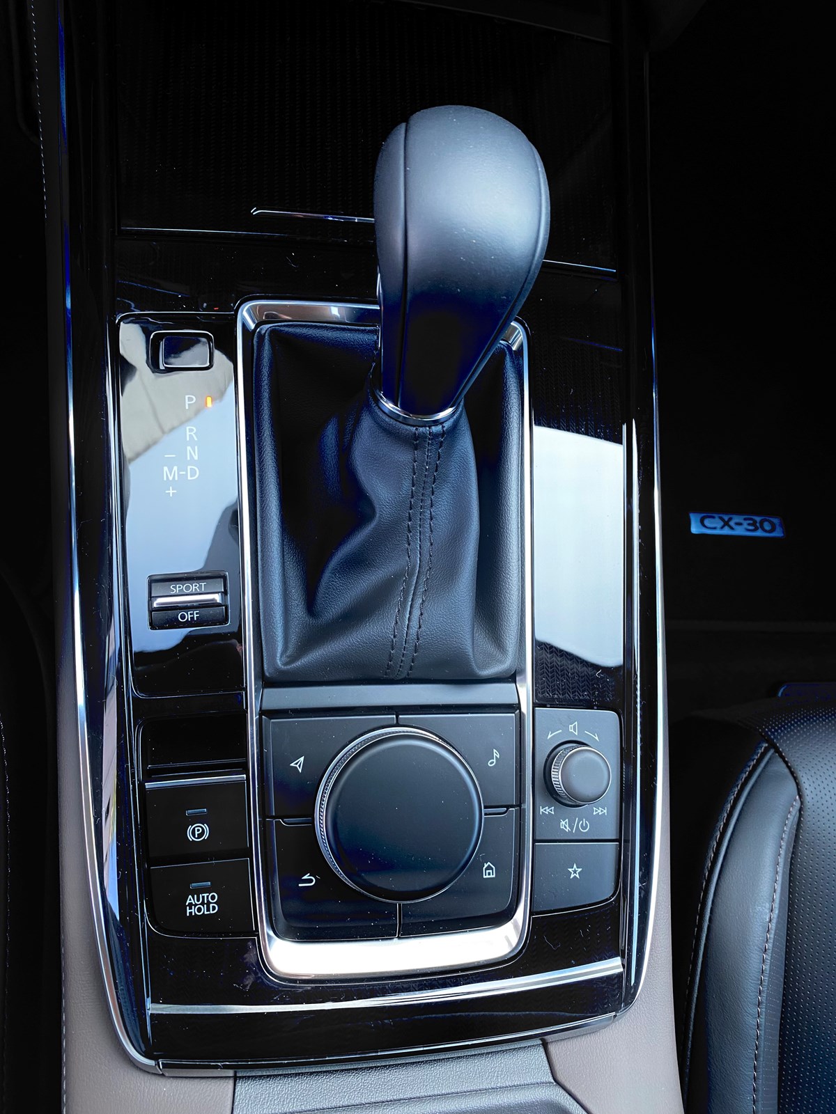 MAZDA CX-30 SKYACTIV-X 186 M Hybrid AWD Revolution Automat-image-28