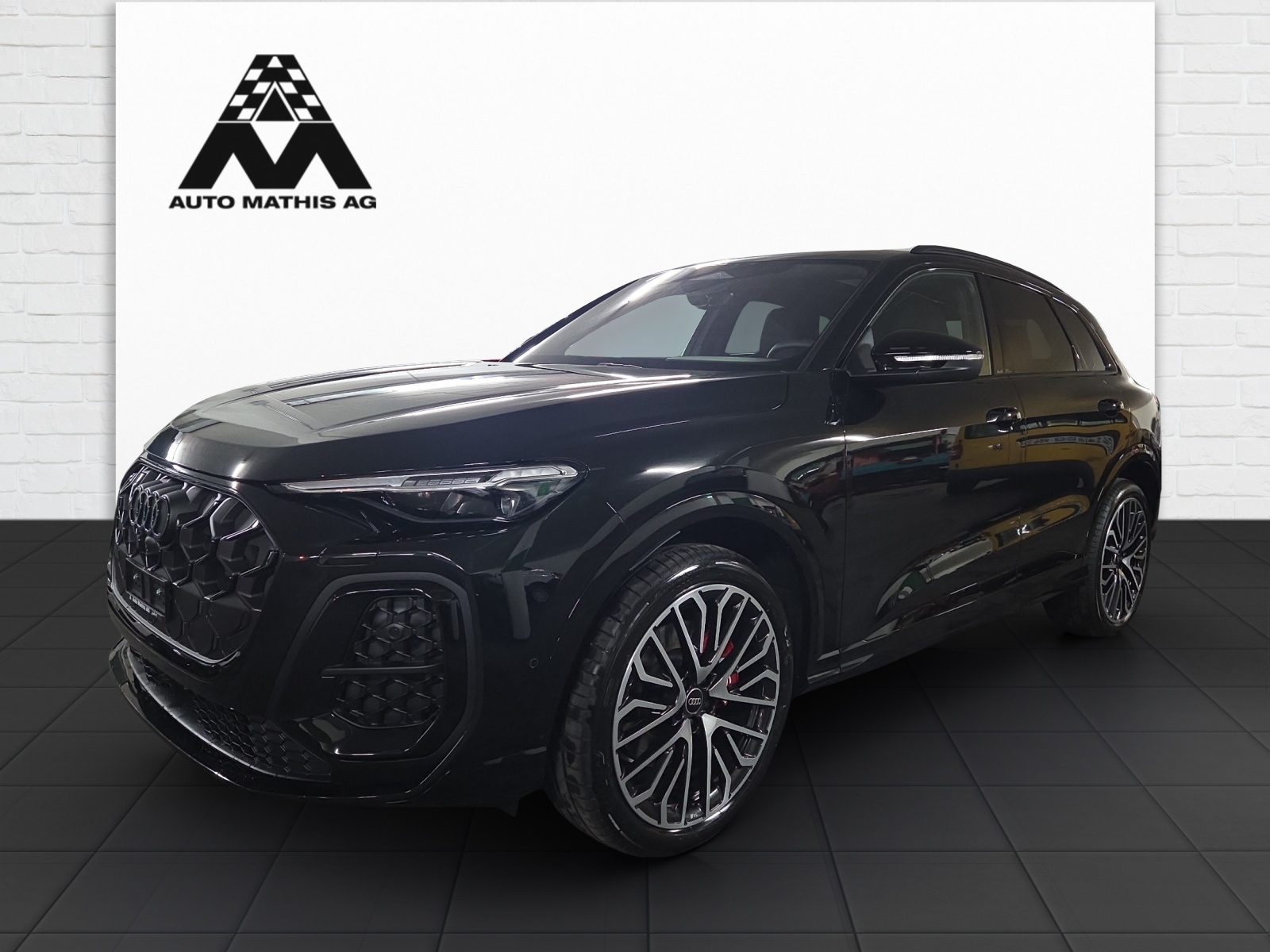 AUDI SQ5 TFSI quattro S-tronic (SUV / GelÃ¤ndewagen)