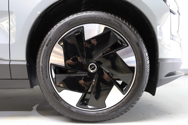 Image VOLVO EX-30 EX30 E60 69kWh Ext RaPlus