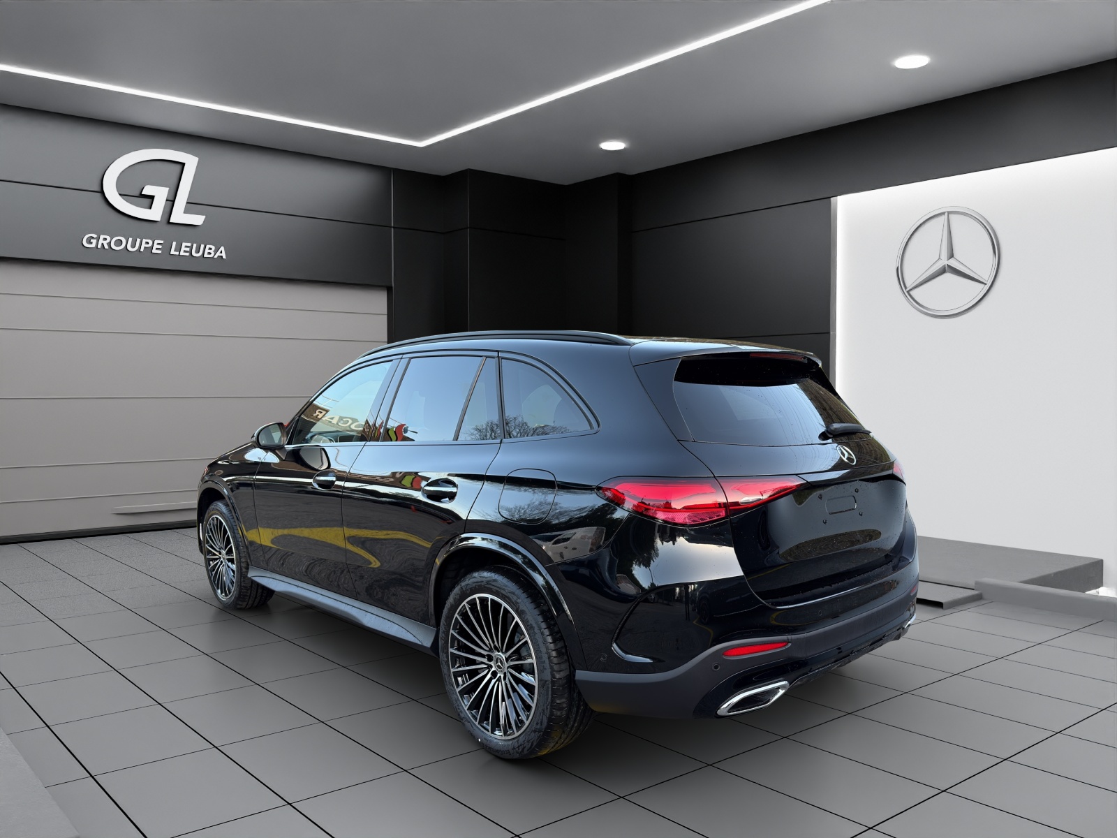 Image MERCEDES-BENZ GLC-300 GLC 300 e 4Matic 9G-Tronic