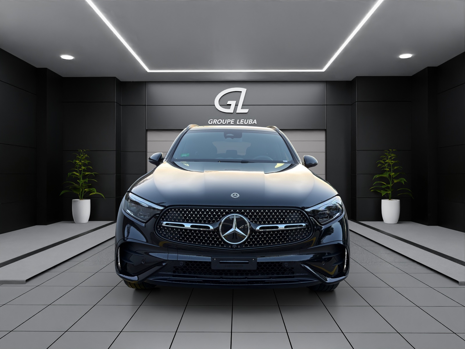 Image MERCEDES-BENZ GLC-300 GLC 300 e 4Matic 9G-Tronic