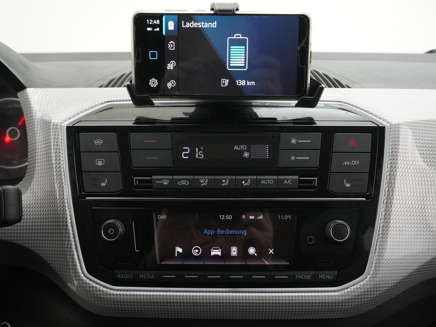 VW e-Up-image-18