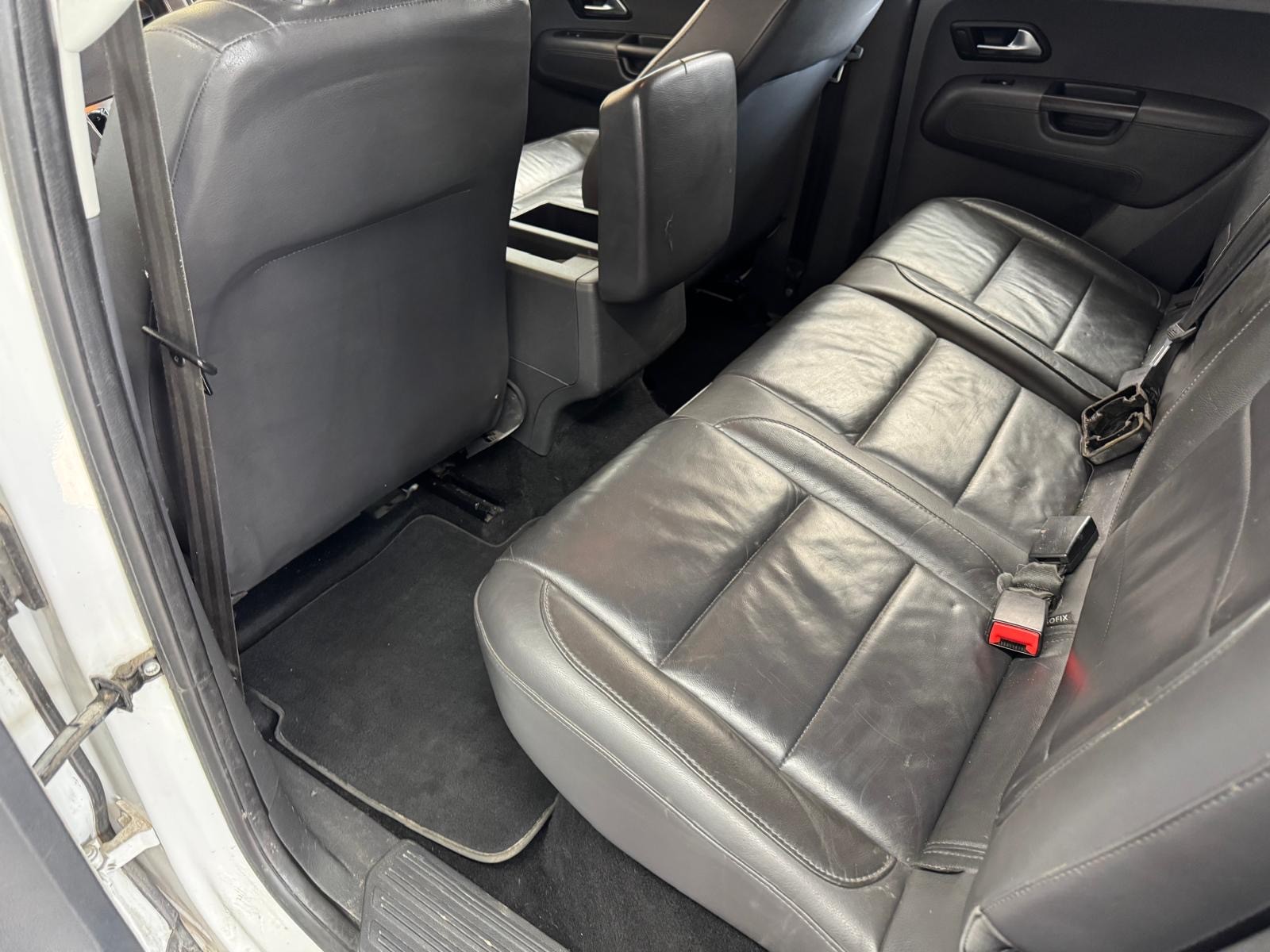 VW Amarok 2.0 BiTDI Trendline 4Motion permanent-image-9