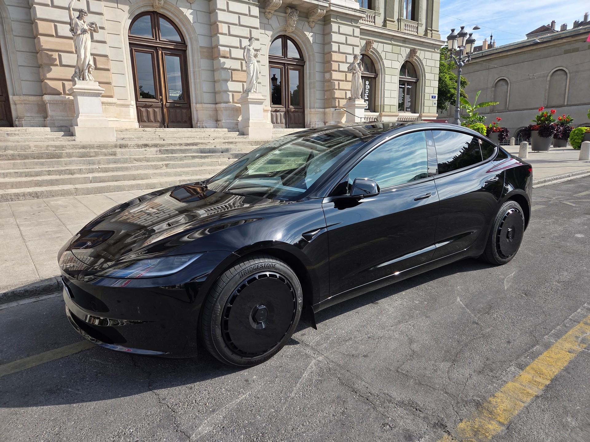 TESLA Model 3 Long Range Dual Motor AWD