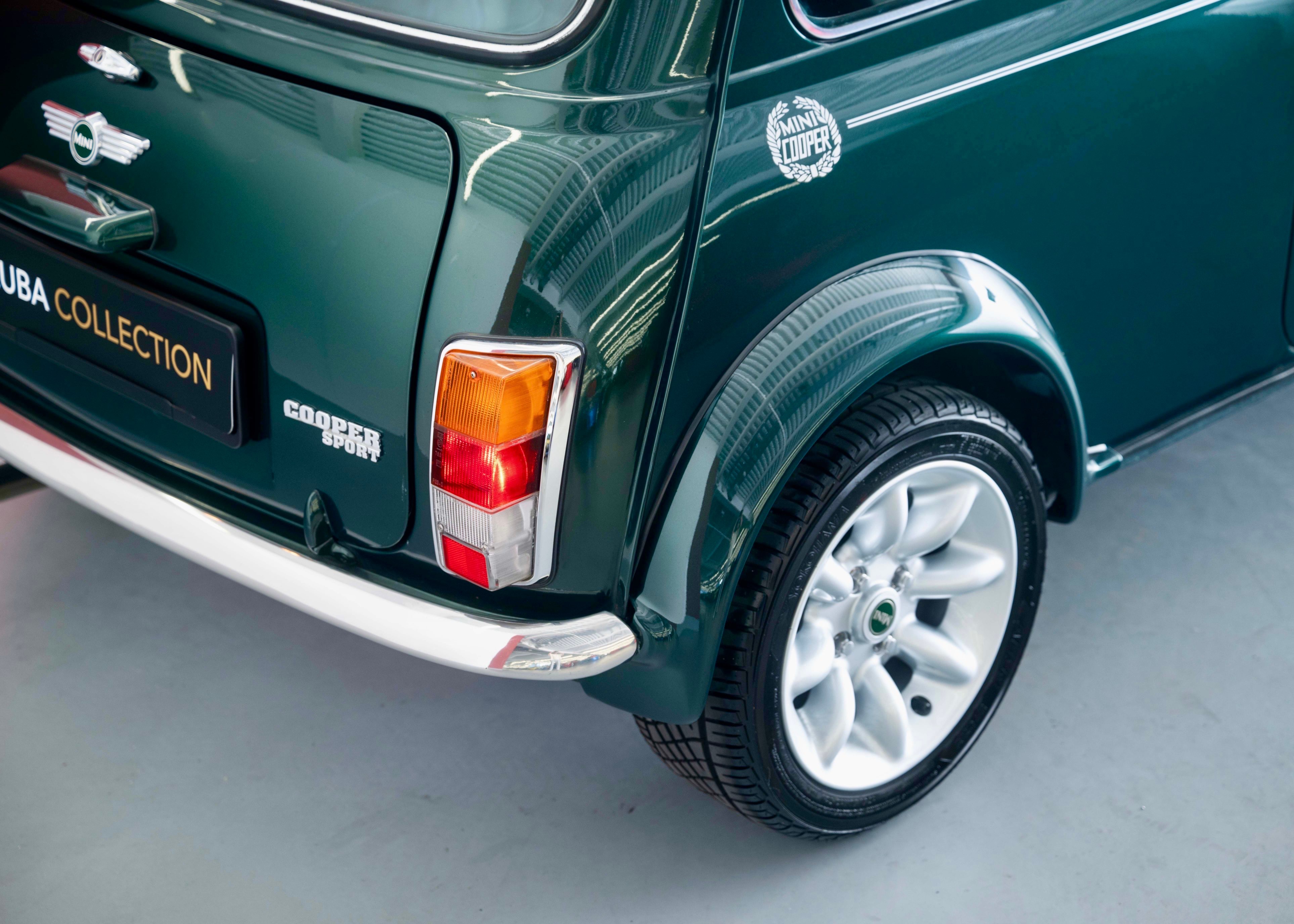 Image MINI MINI 1.3i Cooper Sport (100% original, Limited Edition, 1 of 704)