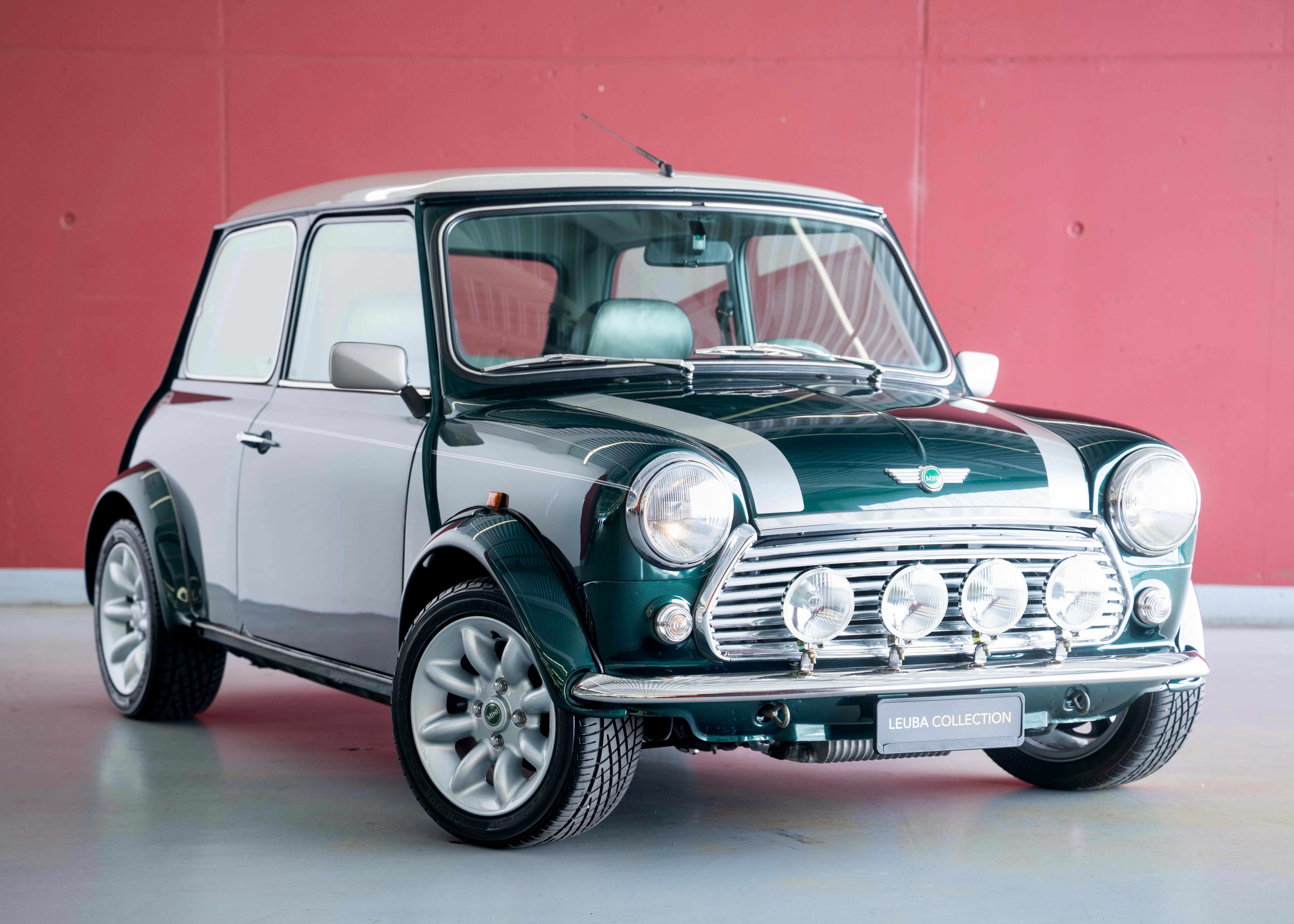 Photo MINI MINI 1.3i Cooper Sport (100% original, Limited Edition, 1 of 704)