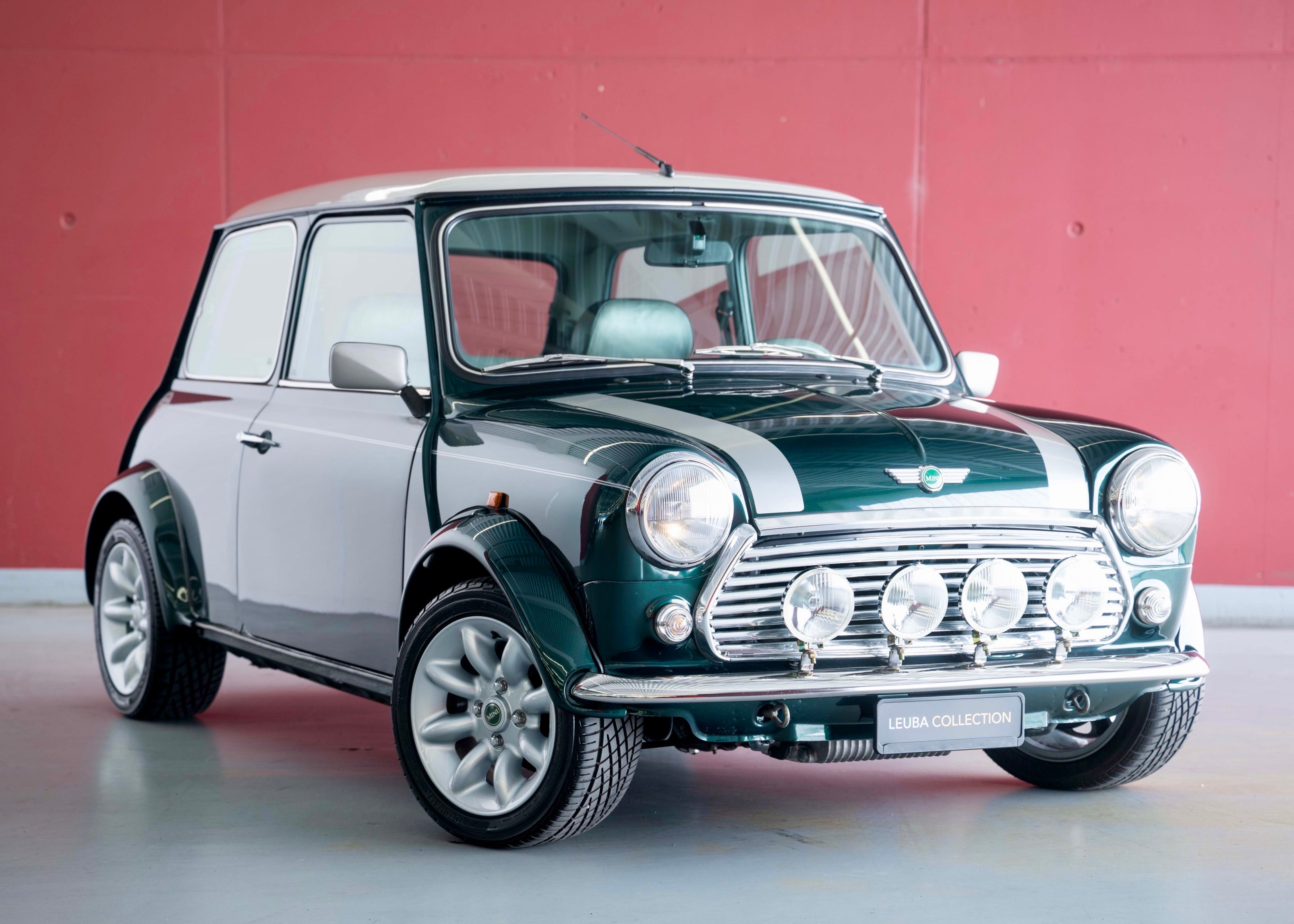 Photo MINI MINI 1.3i Cooper Sport (100% original, Limited Edition, 1 of 704)