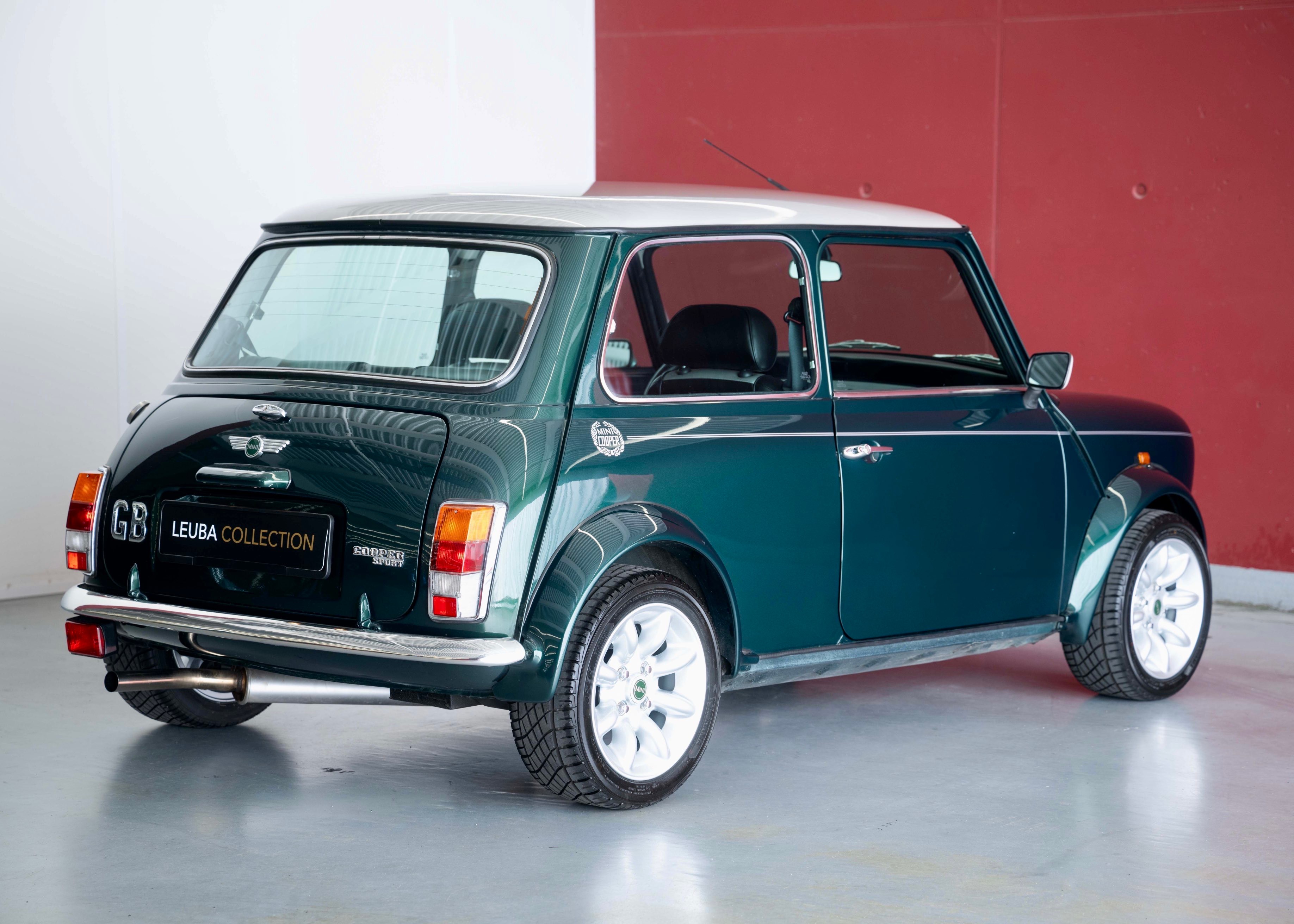 Image MINI MINI 1.3i Cooper Sport (100% original, Limited Edition, 1 of 704)