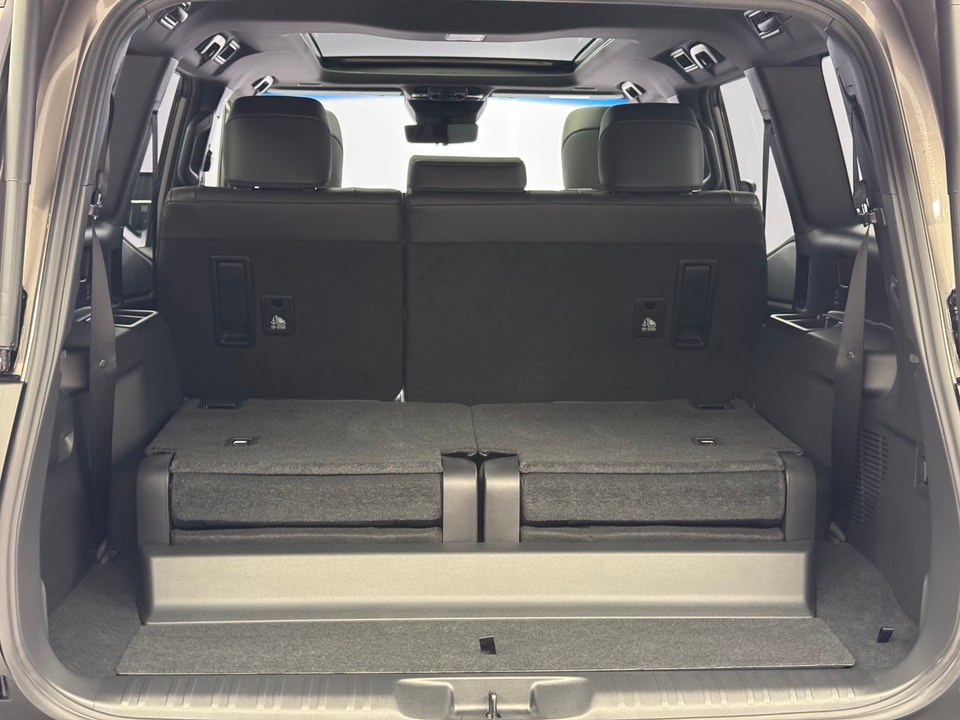 Land Cruiser 2.8 D 48V Invincible AWD