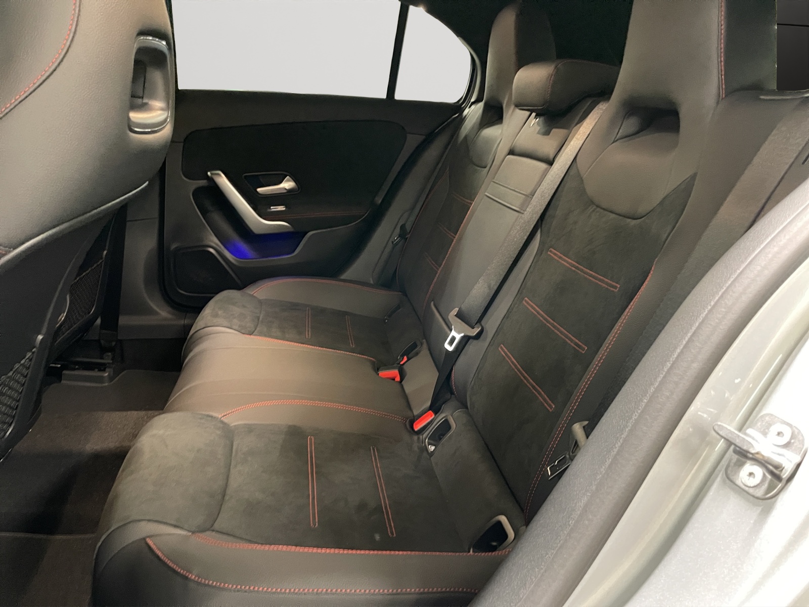 Image MERCEDES-BENZ A-200 A 200 Night Star 7G-DCT