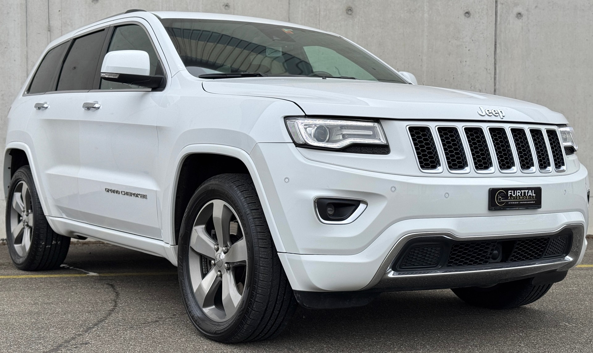 JEEP Grand Cherokee 3.0 CRD Overland Automatic-showroom-element-2