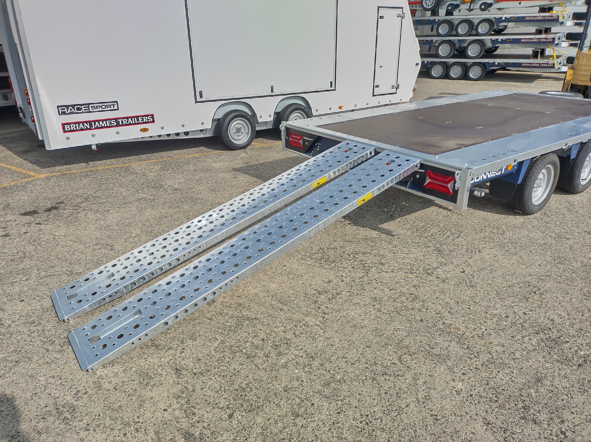 BRIAN JAMES TRAILERS Connect 3.60x2.00-image-6