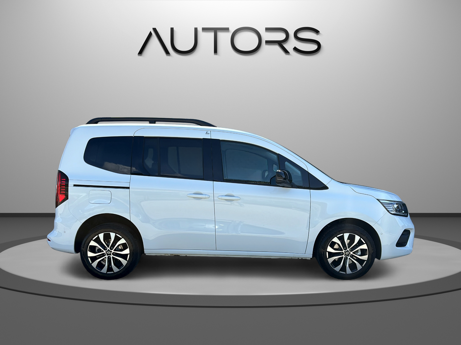RENAULT Kangoo 1.3 TCe 130 PF Techno EDC-showroom-element-2