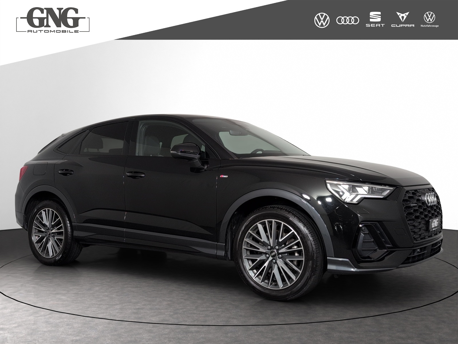 AUDI Q3 Sportback 40 TFSI S line quattro-showroom-element-3