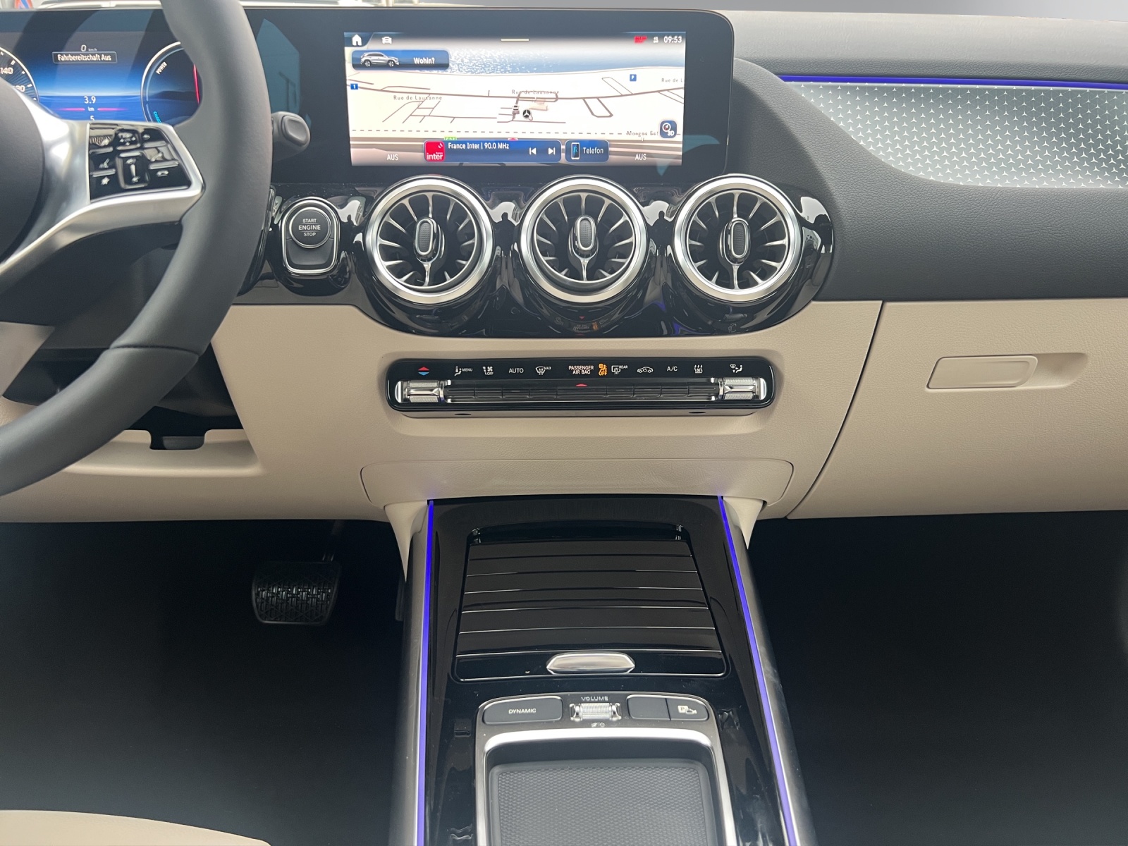 Image MERCEDES-BENZ GLA-250 GLA 250 e EQ Star 8G-DCT