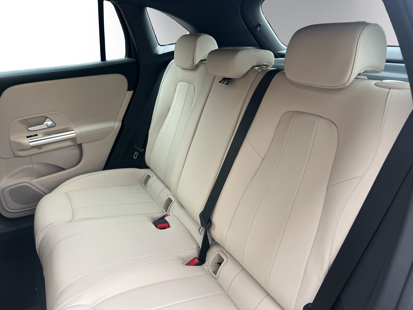 Image MERCEDES-BENZ GLA-250 GLA 250 e EQ Star 8G-DCT