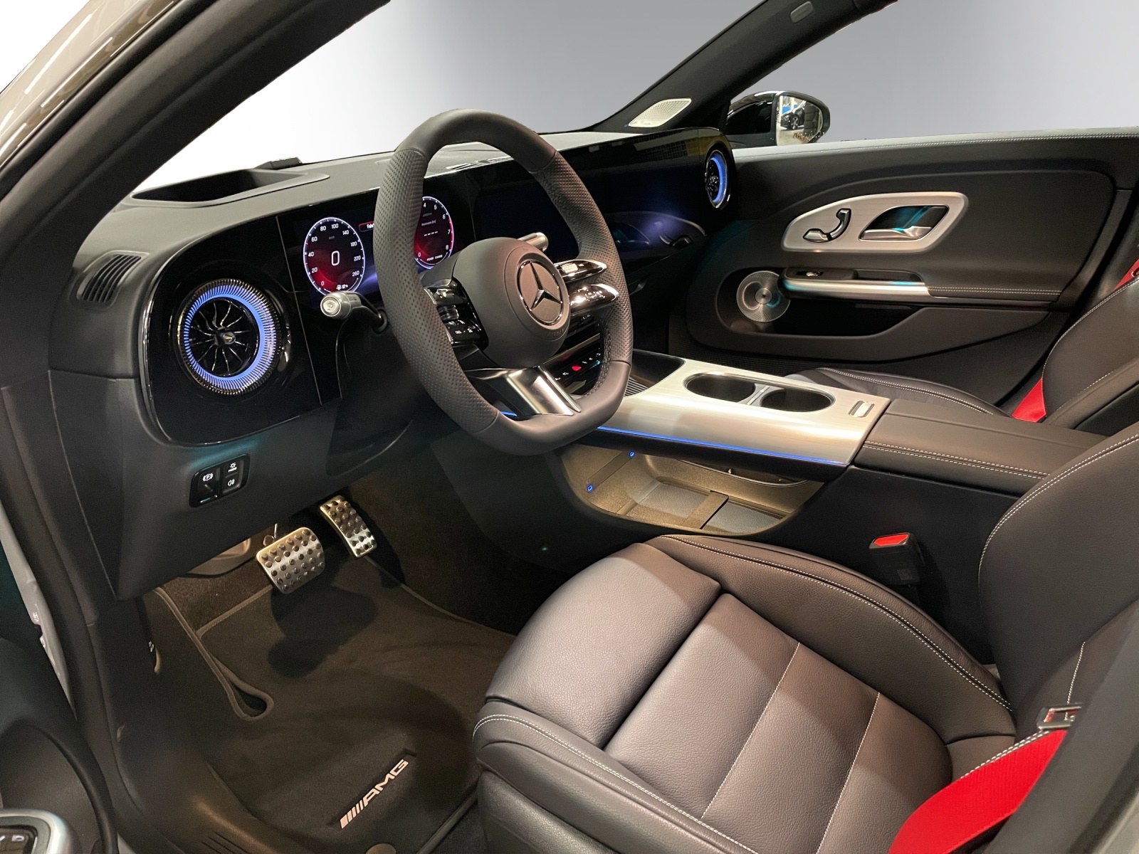 Image MERCEDES-BENZ CLA-220 CLA 220 4Matic 8G-DCT