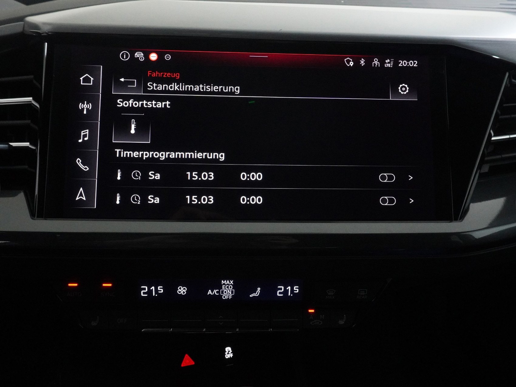 AUDI Q4 e-tron 55 quattro S line-image-18