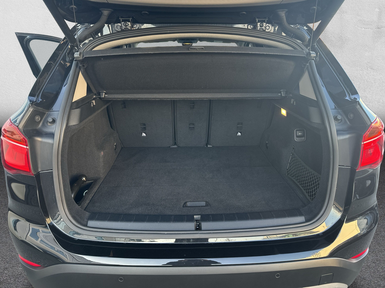 BMW X1 xDrive 20d xLine Steptronic-image-9