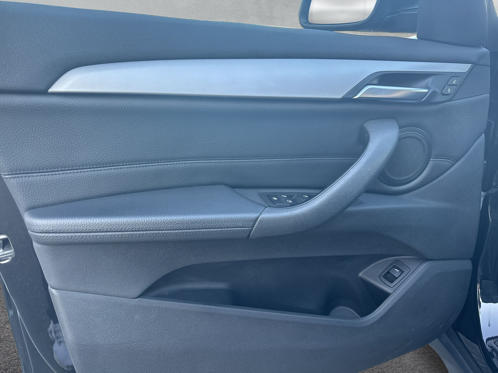 BMW X1 xDrive 20d xLine Steptronic-image-16