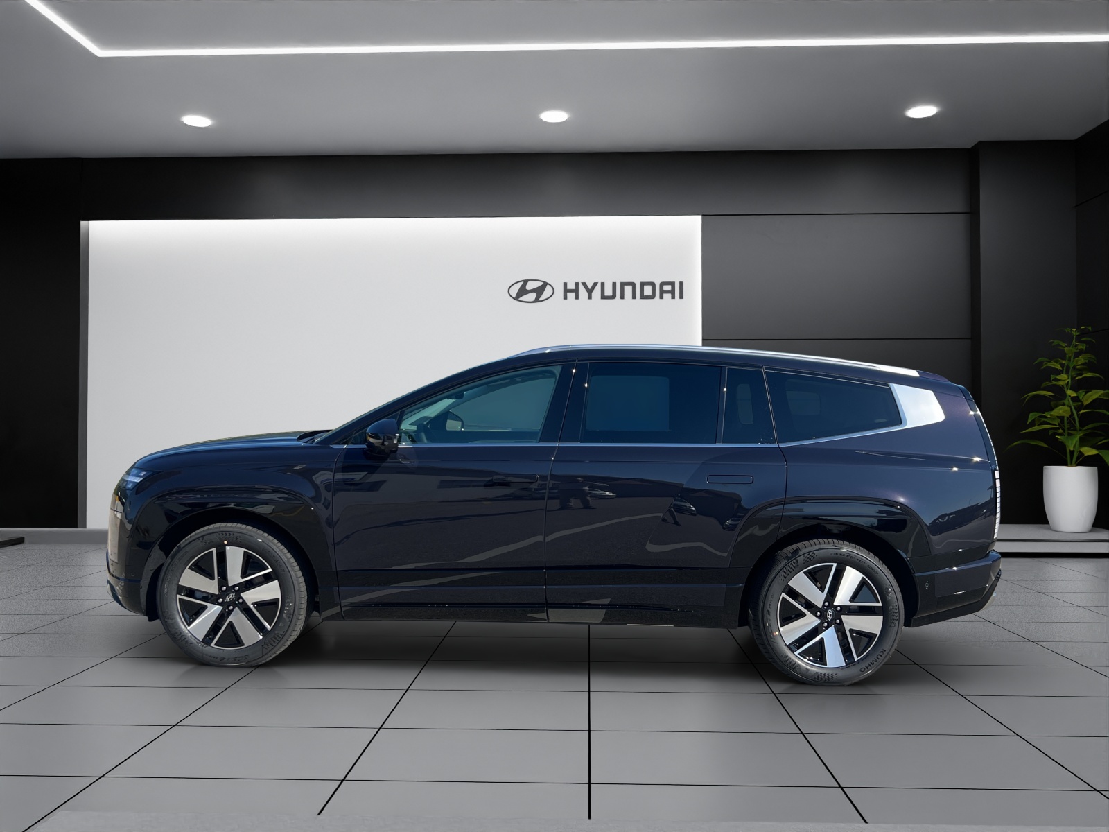 HYUNDAI IONIQ 9-showroom-element-1