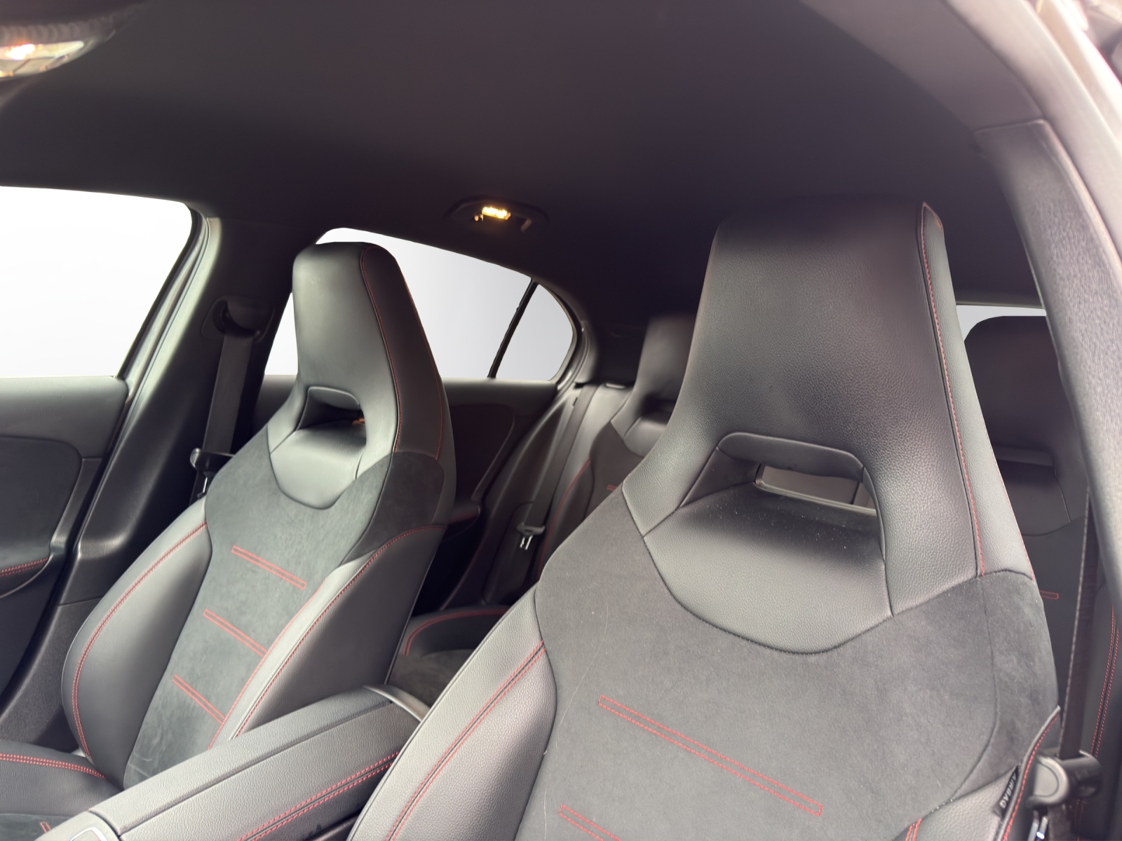 Image MERCEDES-BENZ A-250 A 250 AMG Line 4Matic