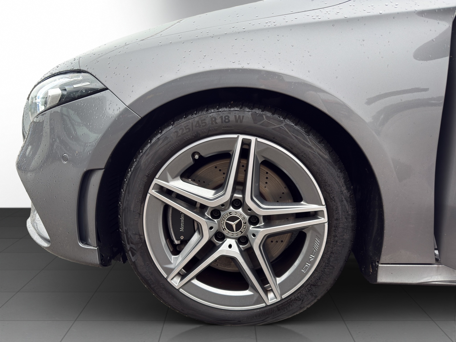 Image MERCEDES-BENZ A-250 A 250 AMG Line 4Matic