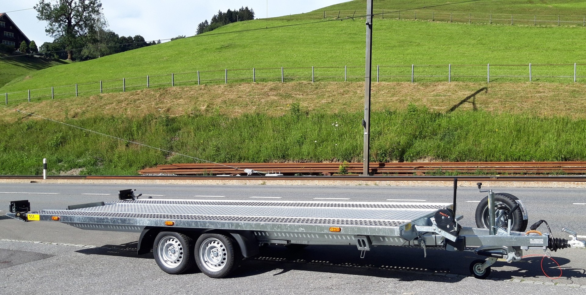 LORRIES PLI35-5021-image-1