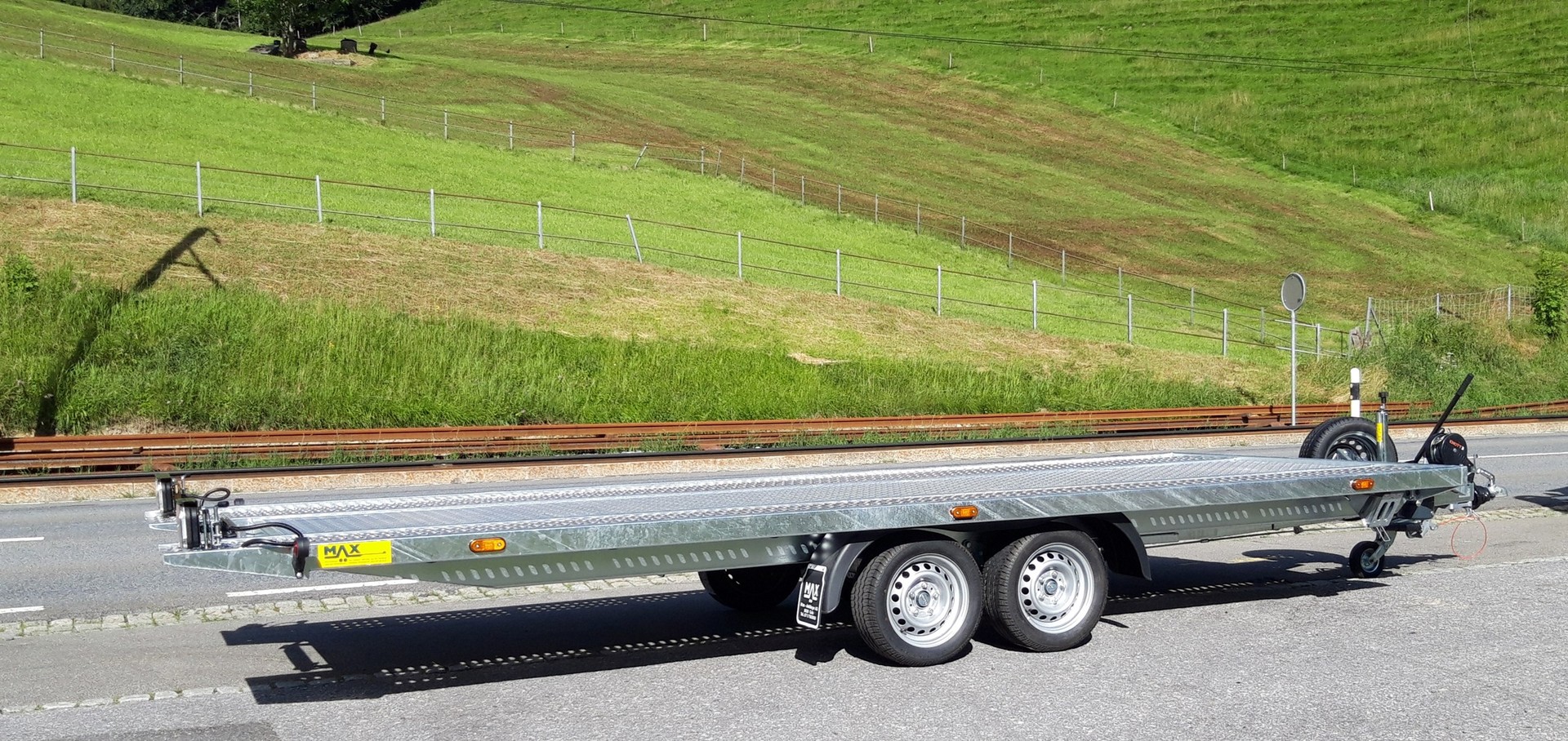 LORRIES PLI35-5021-image-2