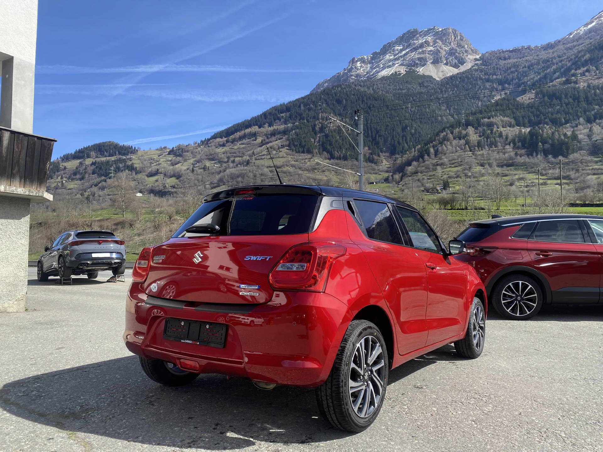 SUZUKI Swift 1.2 Compact Top Hybrid 4x4-image-3